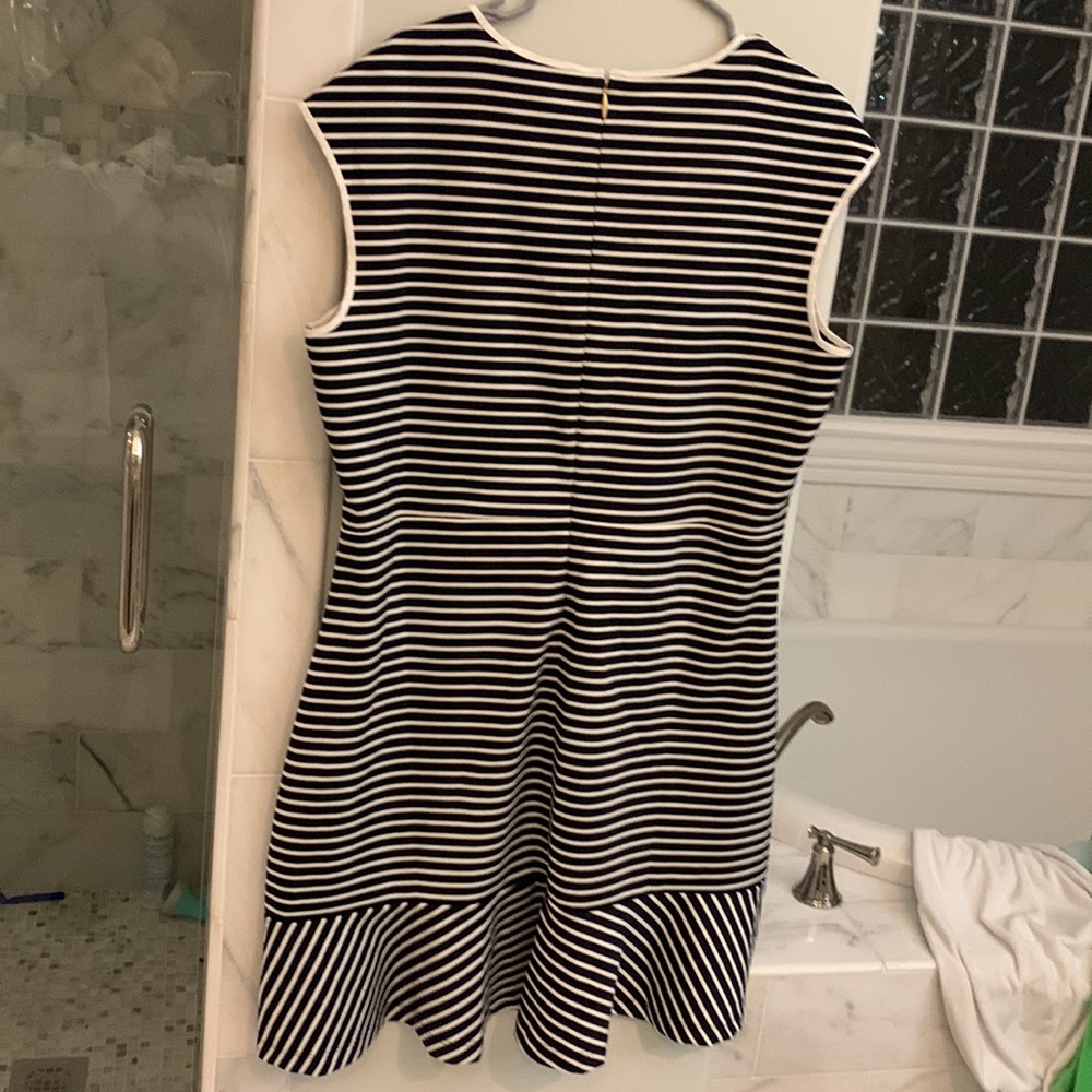 Draper James Blue and White Striped Sleeveless Dress - Picture 4 of 5